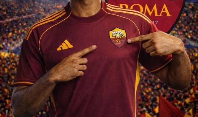 曝齐尔克泽罢训逼曼联批准转会！去罗马能打主力，留队无缘世界杯